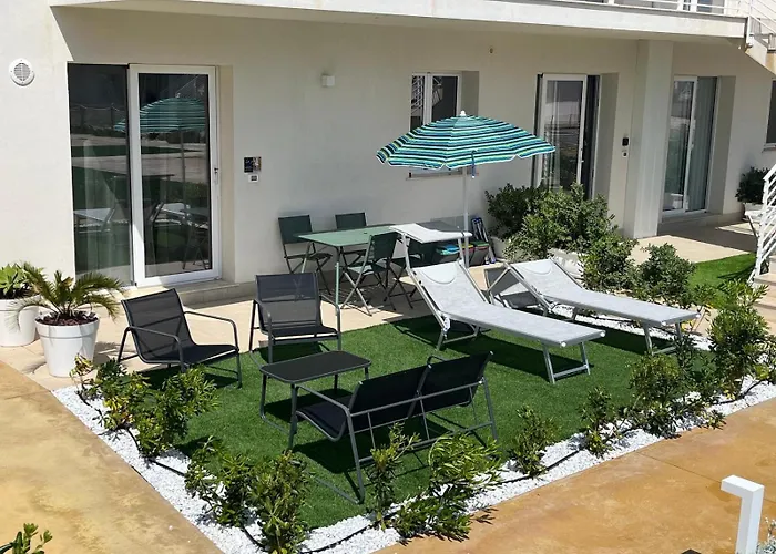 Apartment Borgo 84 - La Perla84 *